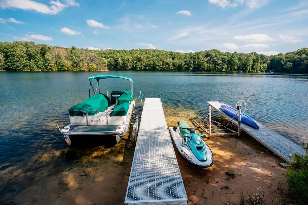 2593 Twin Bay Drive East Bay Township, MI 49696