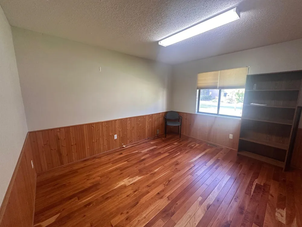 862 E Eighth Street Traverse City City, MI 49684