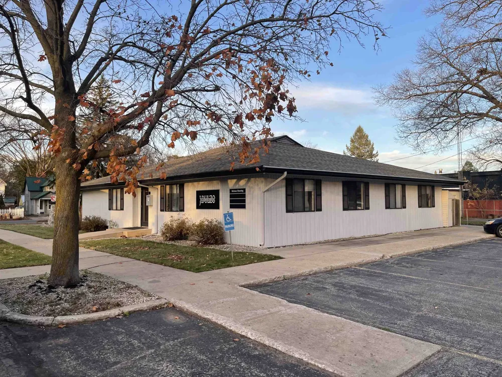 862 E Eighth Street Traverse City City, MI 49684