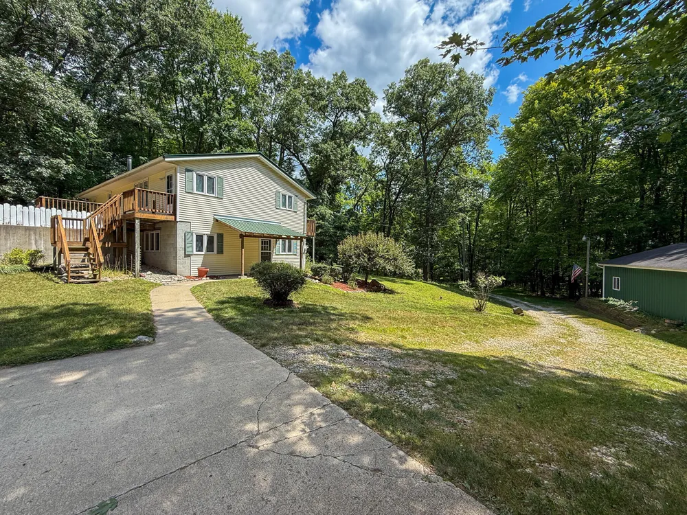 7017 Elm Avenue Croton Township, MI 49337