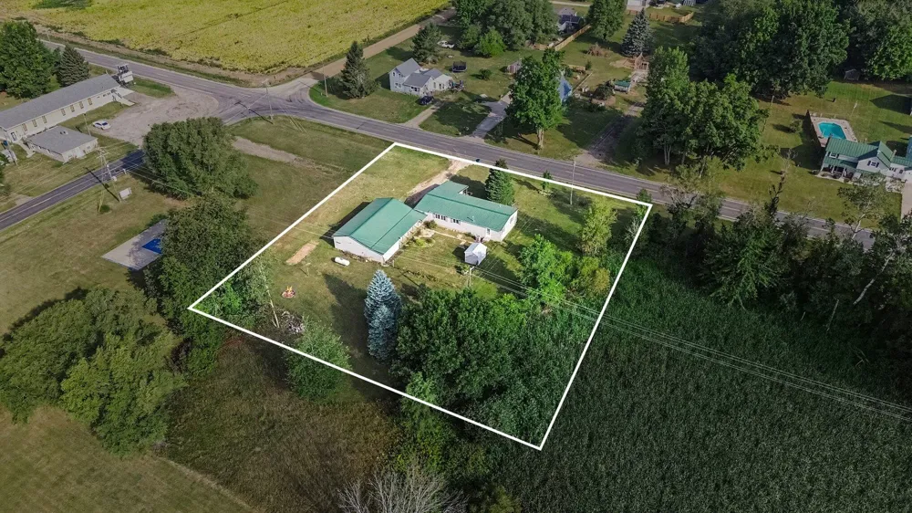 12885 Coral Road Unknown, MI 49322