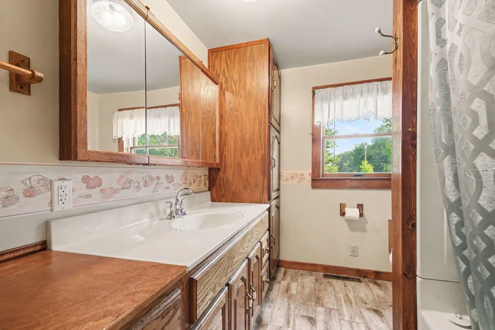 12885 Coral Road Unknown, MI 49322