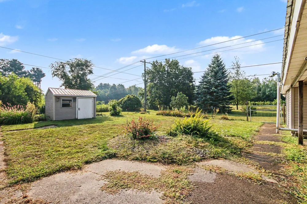 12885 Coral Road Unknown, MI 49322