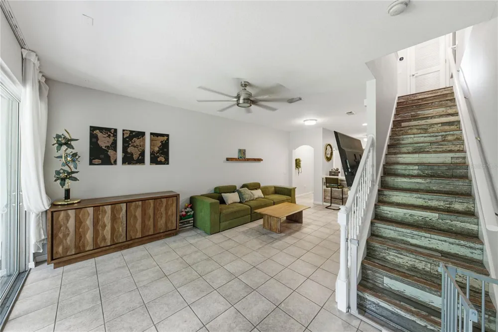 2405 EARLSWOOD COURT Brandon, FL 33510