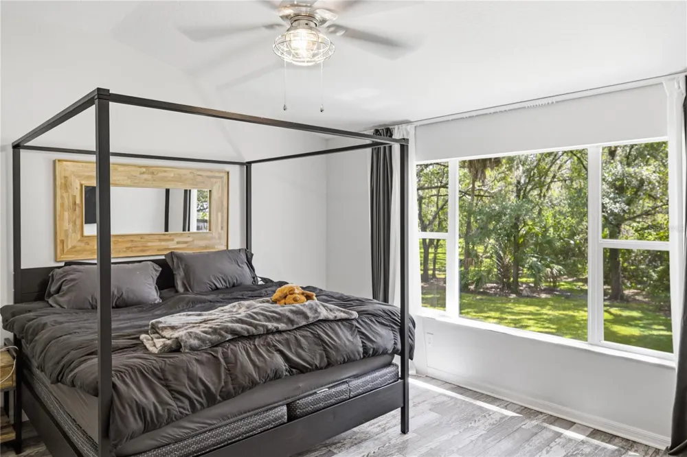 2405 EARLSWOOD COURT Brandon, FL 33510