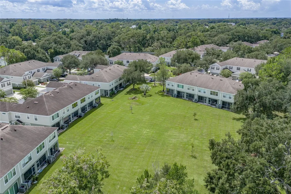 2405 EARLSWOOD COURT Brandon, FL 33510