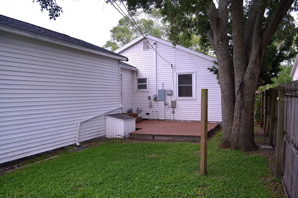 1401 34TH AVENUE St Petersburg, FL 33704