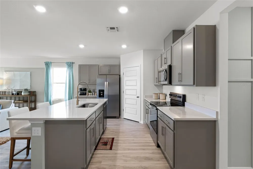 1332 BEAR HAMMOCK DRIVE Umatilla, FL 32784