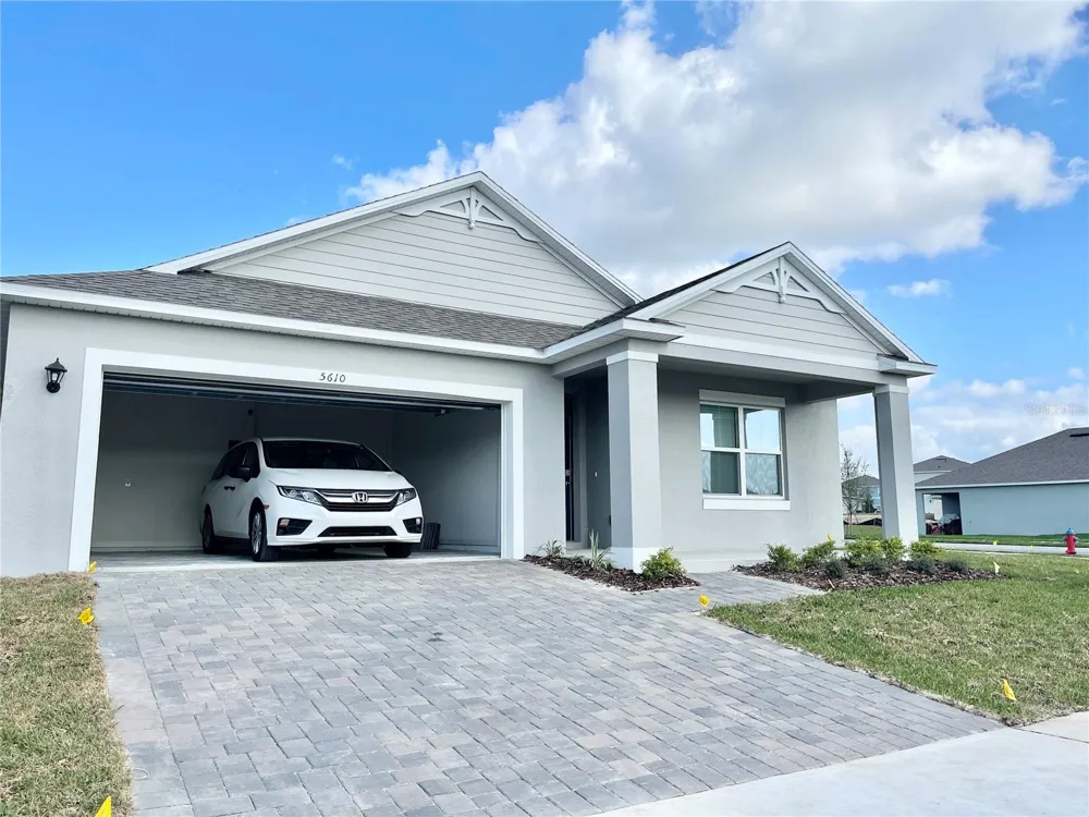 5610 GALLOPING DRIVE Apopka, FL 32712