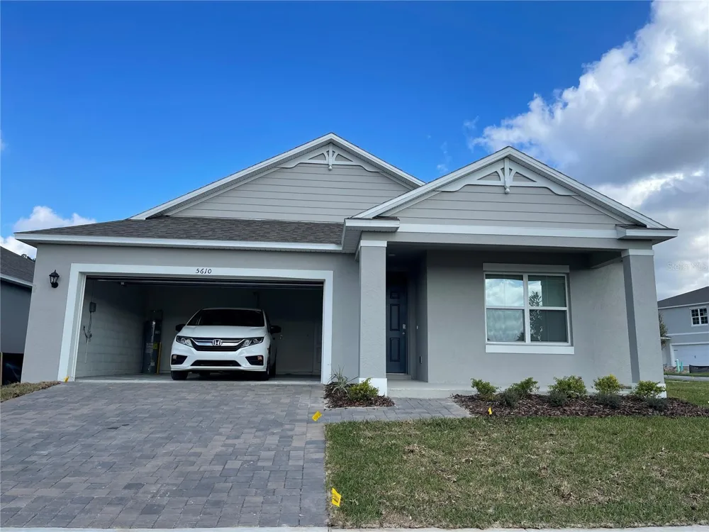 5610 GALLOPING DRIVE Apopka, FL 32712