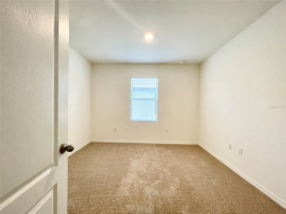 5610 GALLOPING DRIVE Apopka, FL 32712