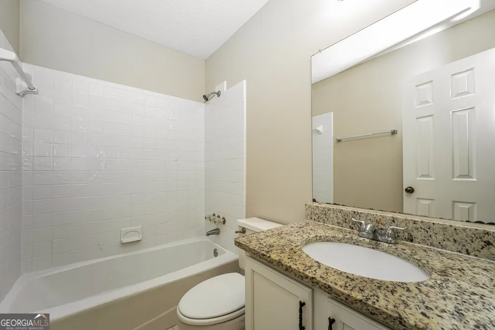 232 Farmbrook PKWY Stockbridge, GA 30281