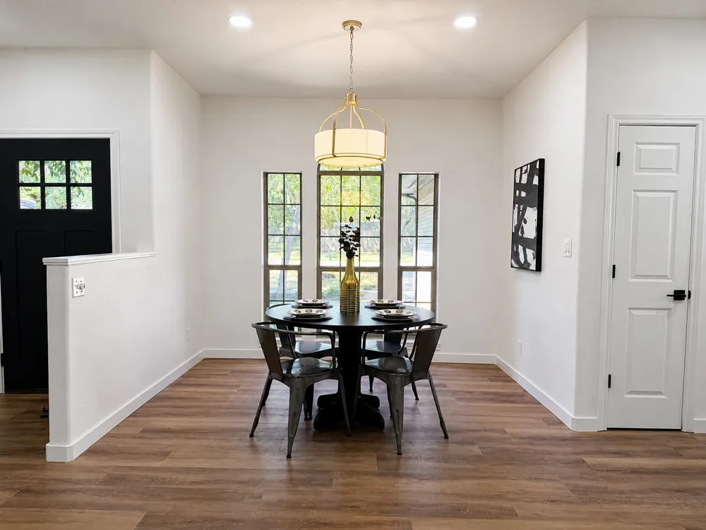 1605 Century Oaks Drive Lockhart, TX 78644