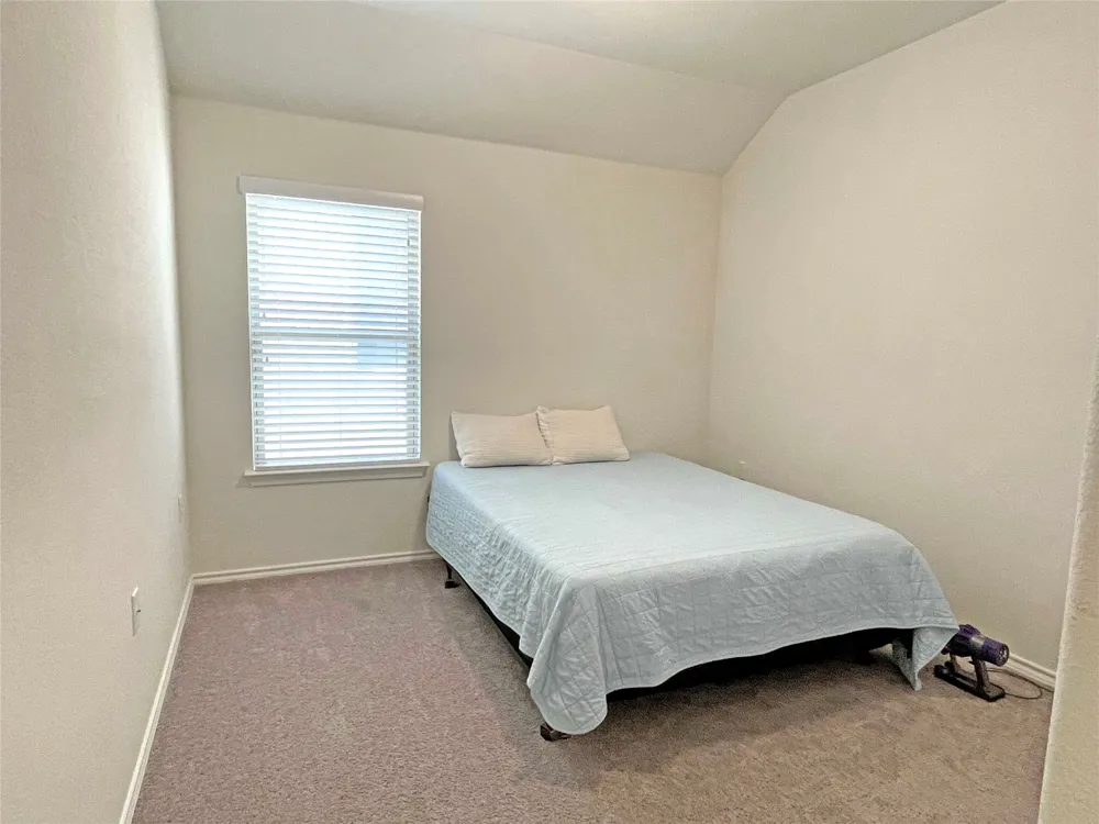 13313 Henneman Drive Pflugerville, TX 78660
