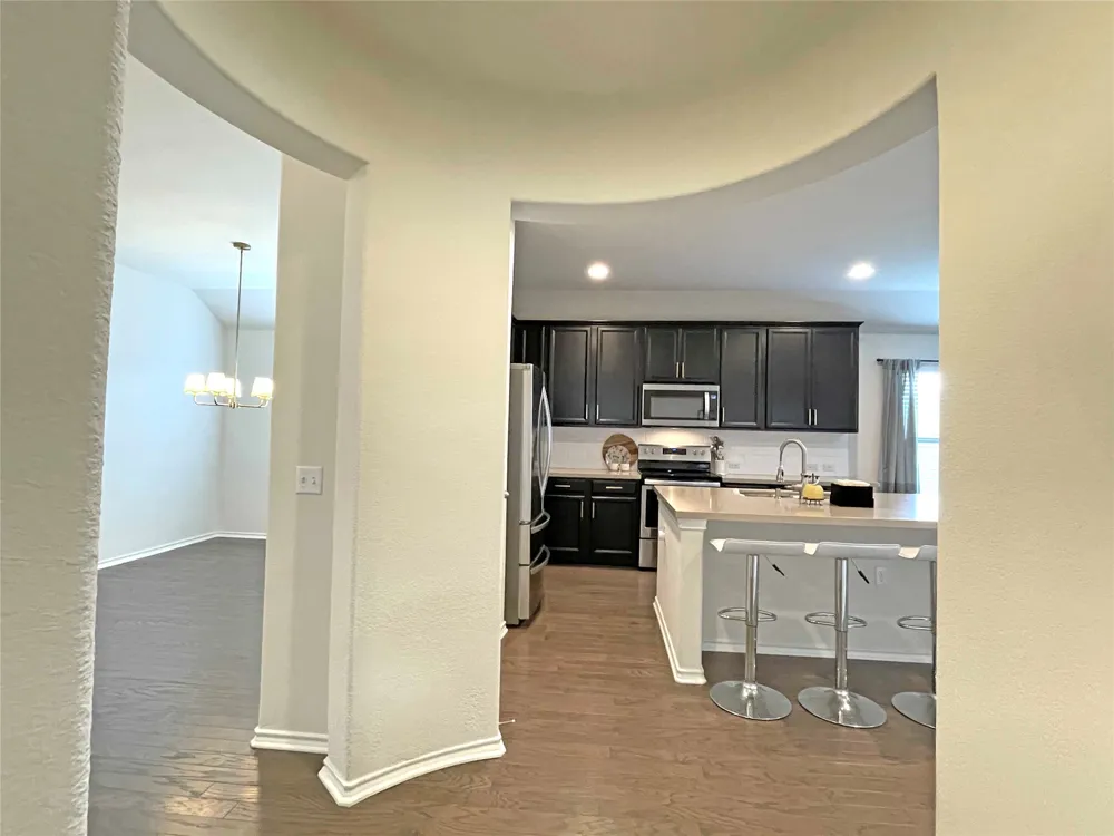 13313 Henneman Drive Pflugerville, TX 78660