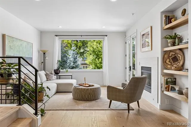 544 Monroe Street Denver, CO 80206