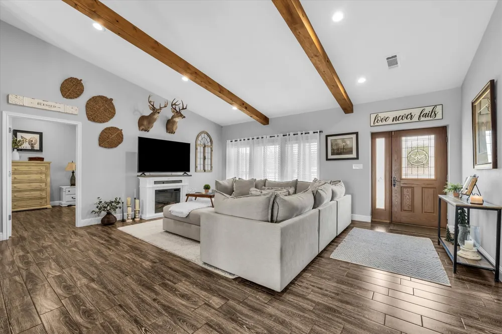 4175 Eddy Gatesville Parkway Moody, TX 76557