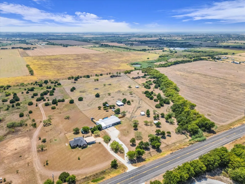 4175 Eddy Gatesville Parkway Moody, TX 76557