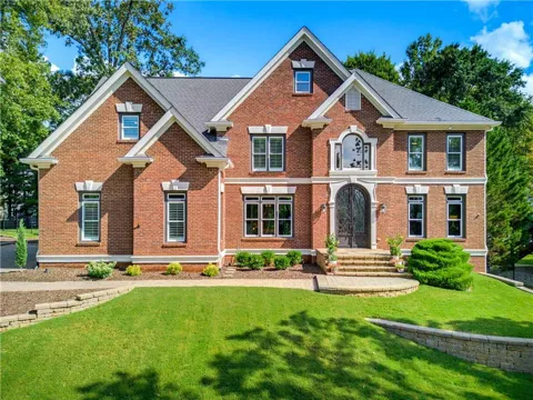 565 Greenview Terrace