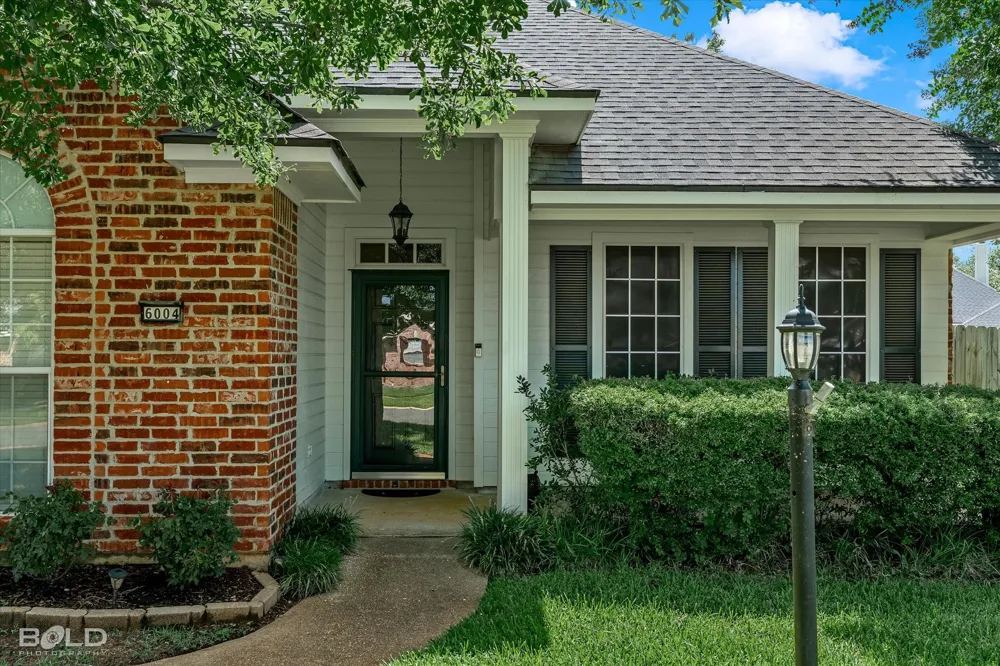 6004 Kateland Circle Bossier City, LA 71111