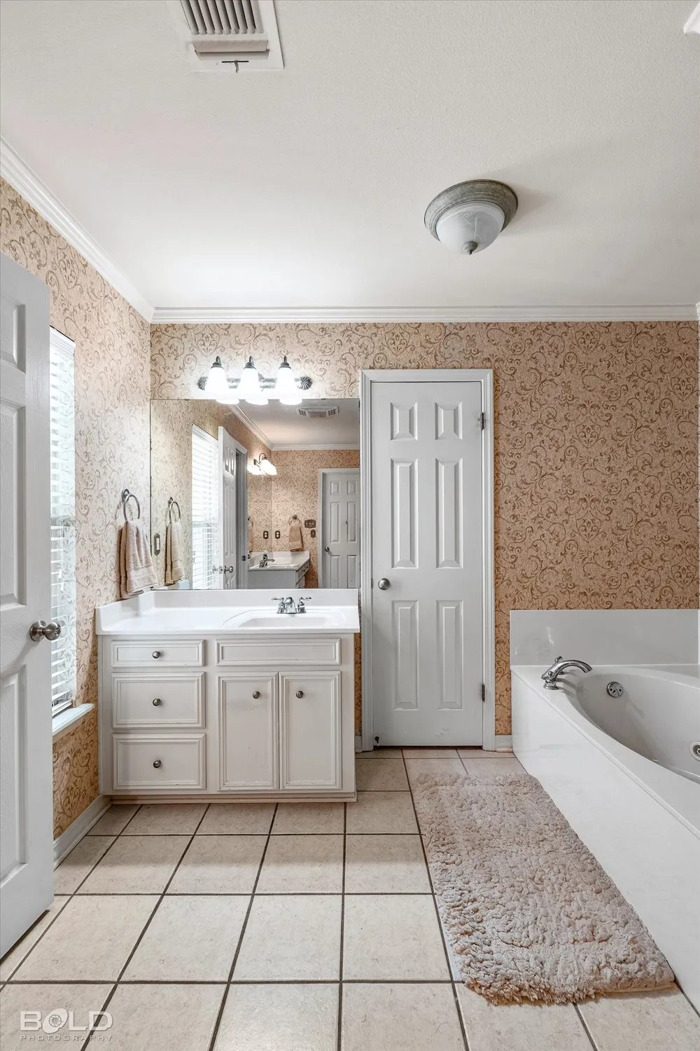 6004 Kateland Circle Bossier City, LA 71111