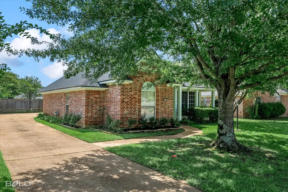 6004 Kateland Circle Bossier City, LA 71111