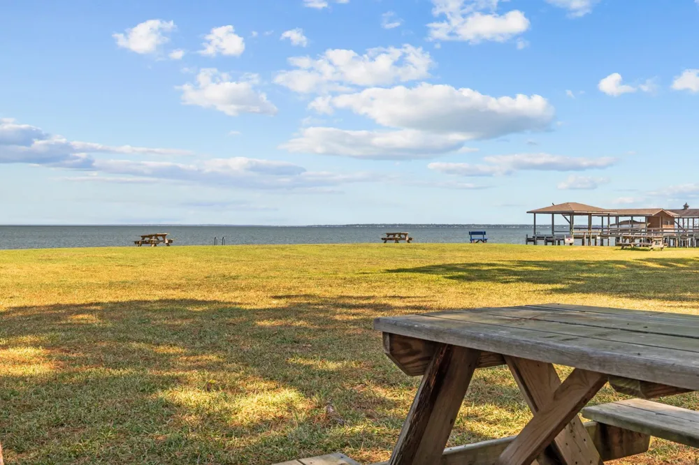 531 Royale Greens Drive Coldspring, TX 77331