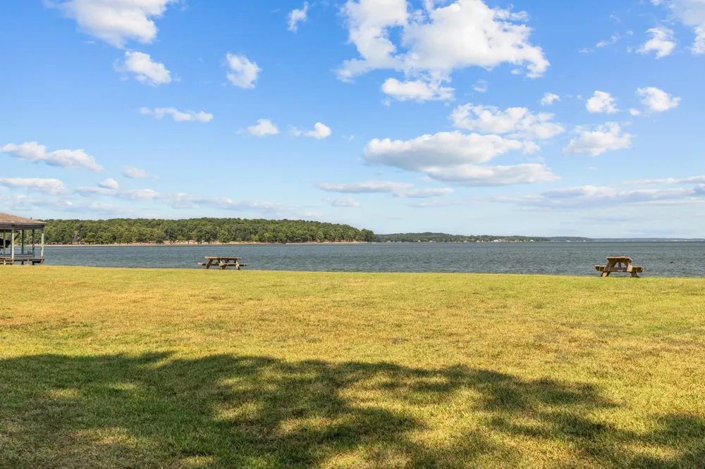 531 Royale Greens Drive Coldspring, TX 77331