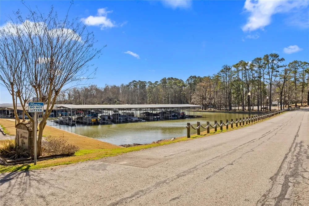 531 Royale Greens Drive Coldspring, TX 77331