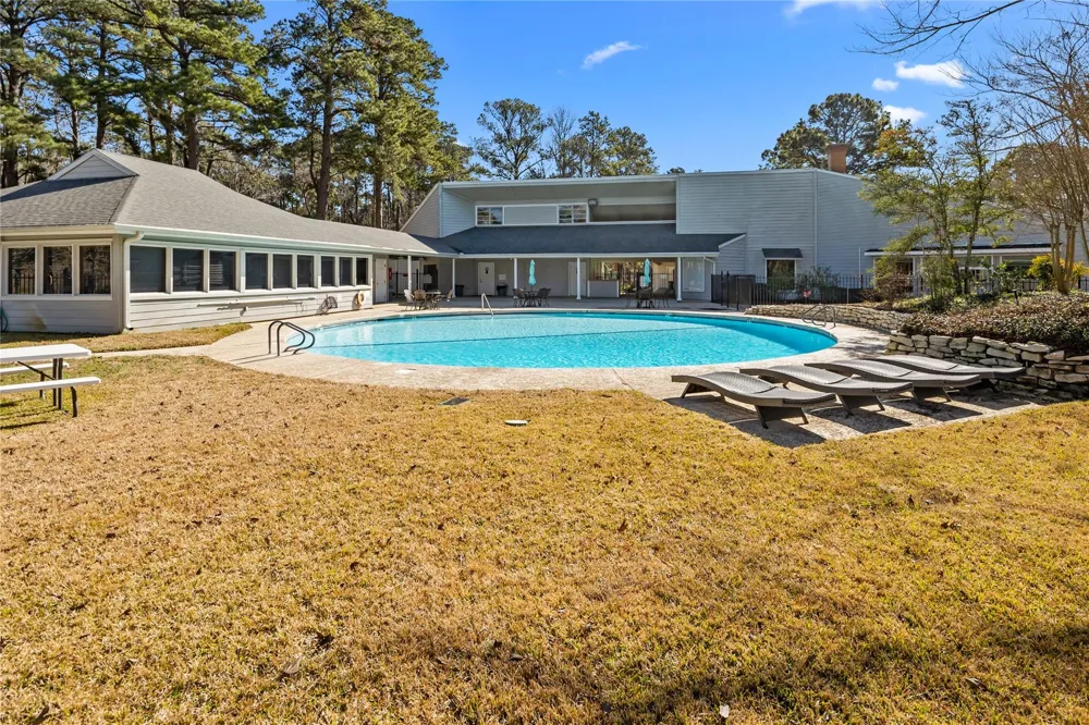 531 Royale Greens Drive Coldspring, TX 77331