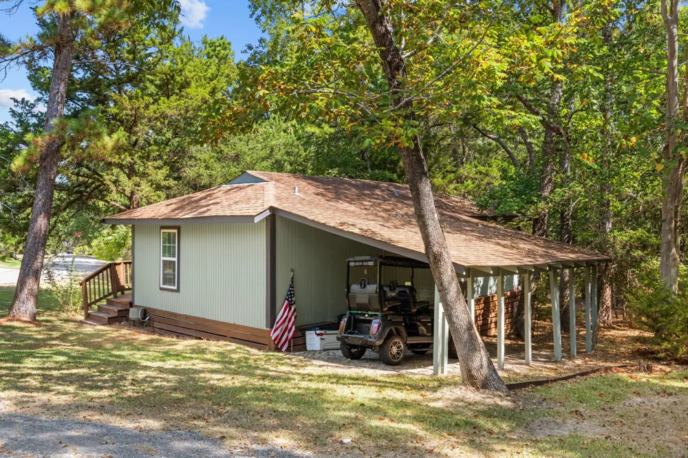531 Royale Greens Drive Coldspring, TX 77331