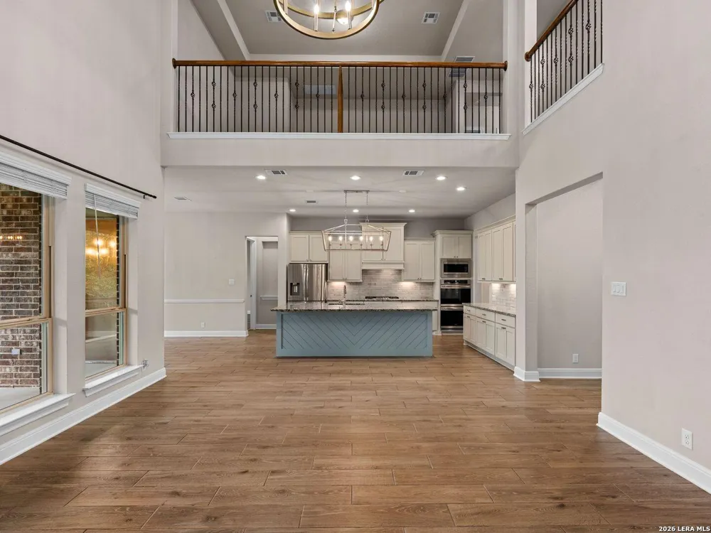 27106 Falls Cv Boerne, TX 78015