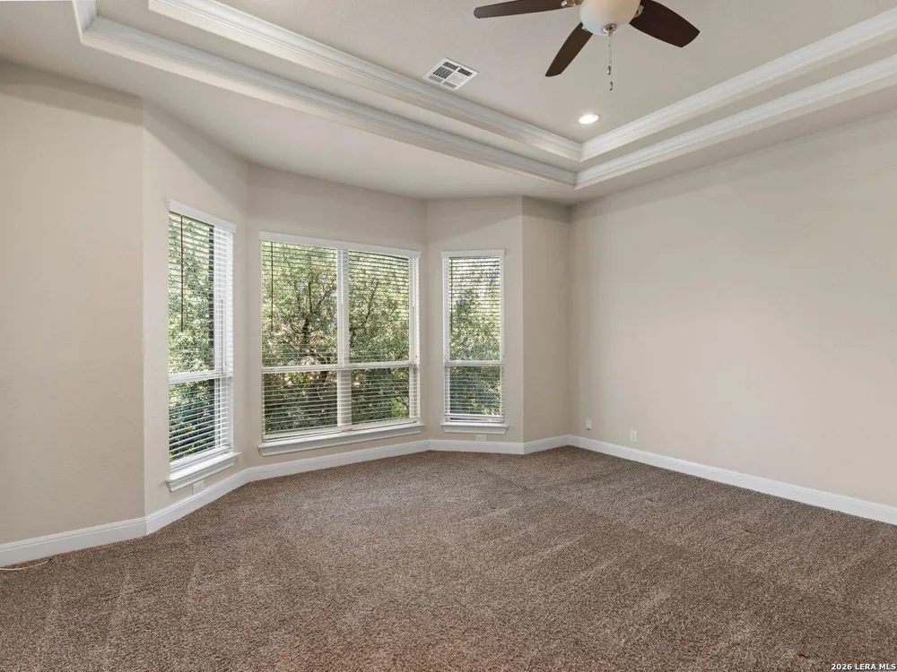 27106 Falls Cv Boerne, TX 78015
