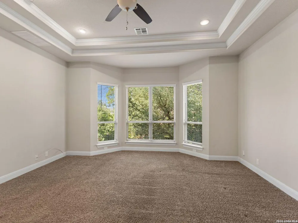 27106 Falls Cv Boerne, TX 78015