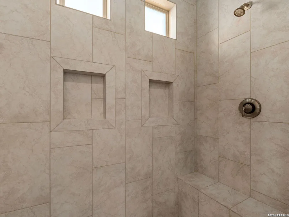 27106 Falls Cv Boerne, TX 78015