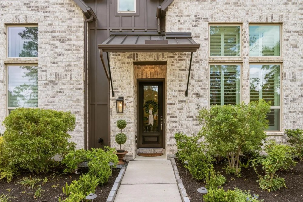 515 Cypress Valley Avenue Montgomery, TX 77316