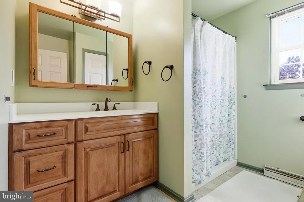 90 STEFFIE DRIVE Mount Wolf, PA 17347