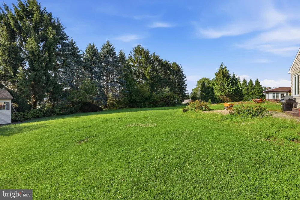 90 STEFFIE DRIVE Mount Wolf, PA 17347