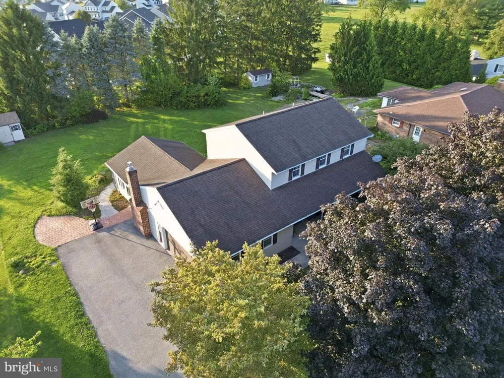 90 STEFFIE DRIVE Mount Wolf, PA 17347