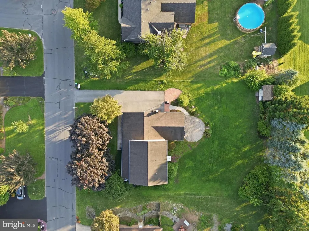 90 STEFFIE DRIVE Mount Wolf, PA 17347