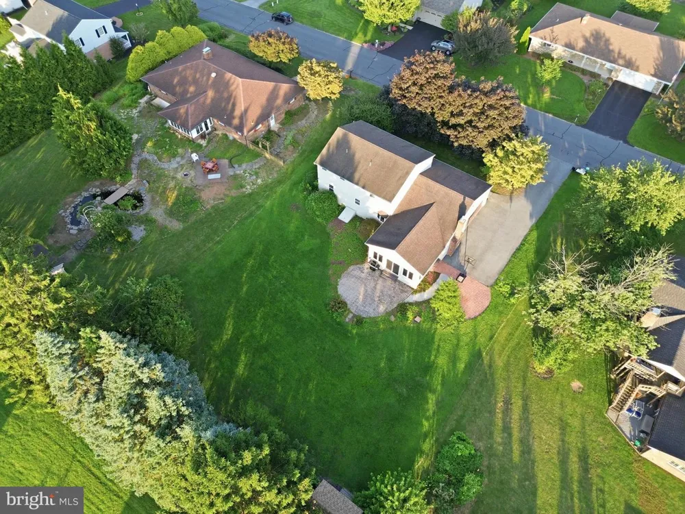 90 STEFFIE DRIVE Mount Wolf, PA 17347