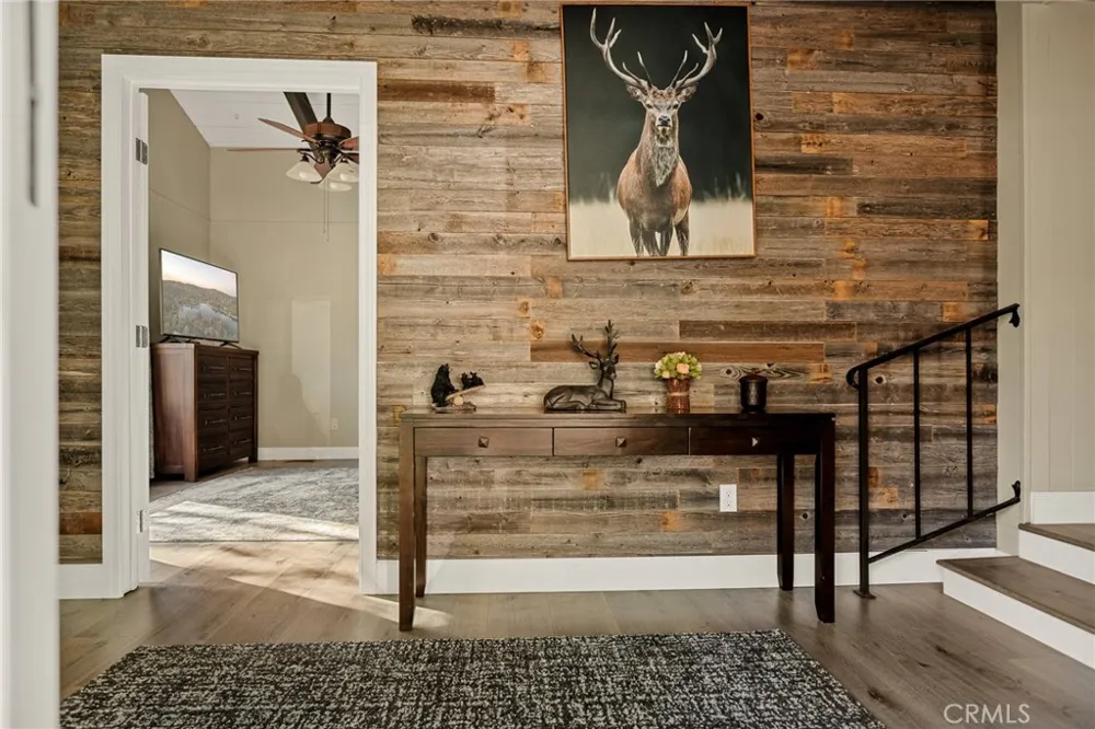 30789 All View Running Springs, CA 92382