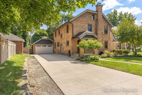 1024 Cadillac Drive SE