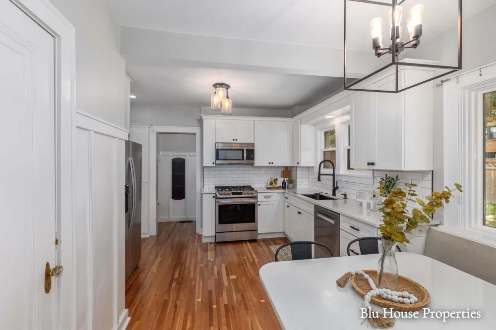1024 Cadillac Drive SE Grand Rapids, MI 49506