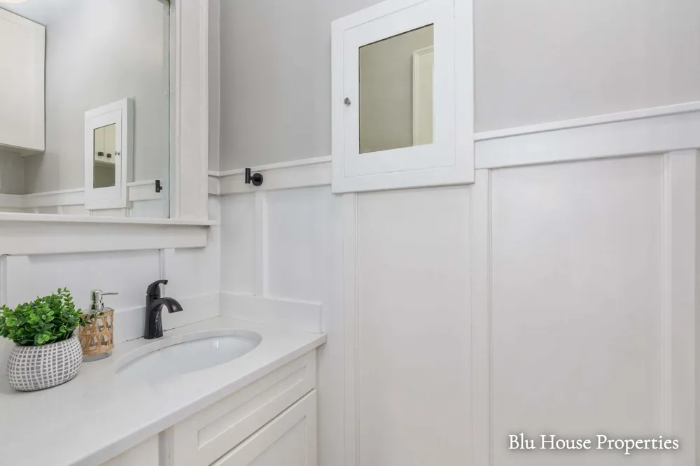 1024 Cadillac Drive SE Grand Rapids, MI 49506