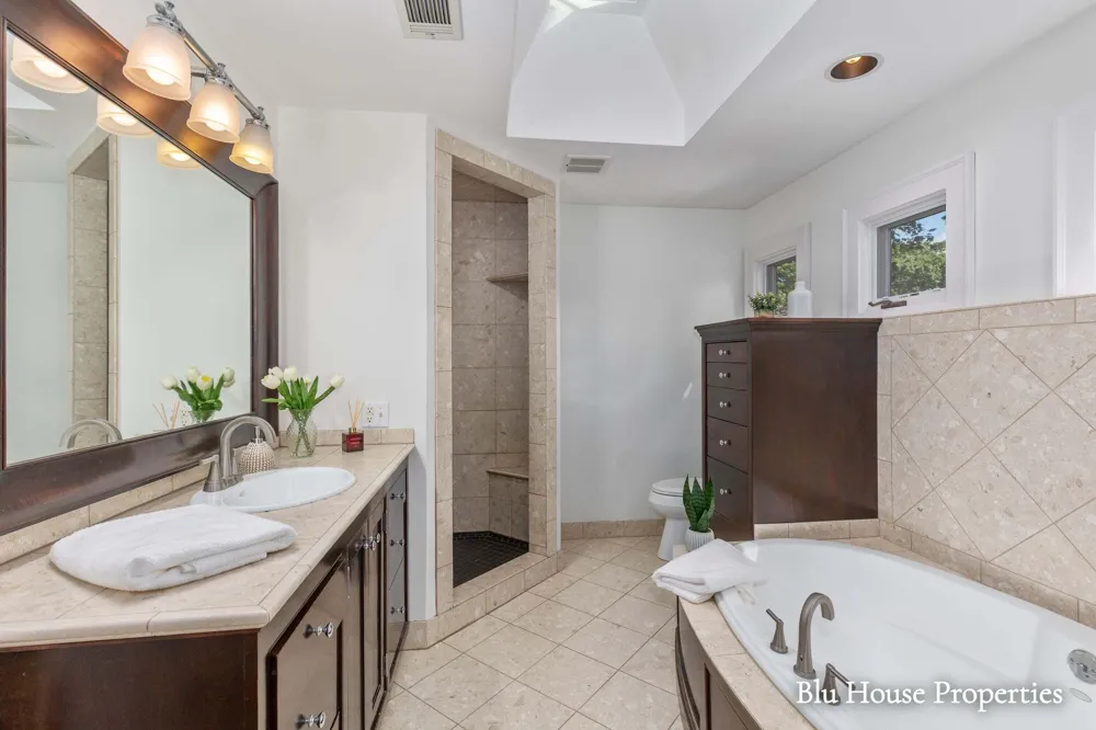 1024 Cadillac Drive SE Grand Rapids, MI 49506