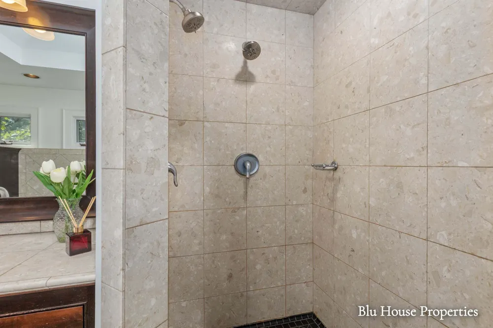 1024 Cadillac Drive SE Grand Rapids, MI 49506