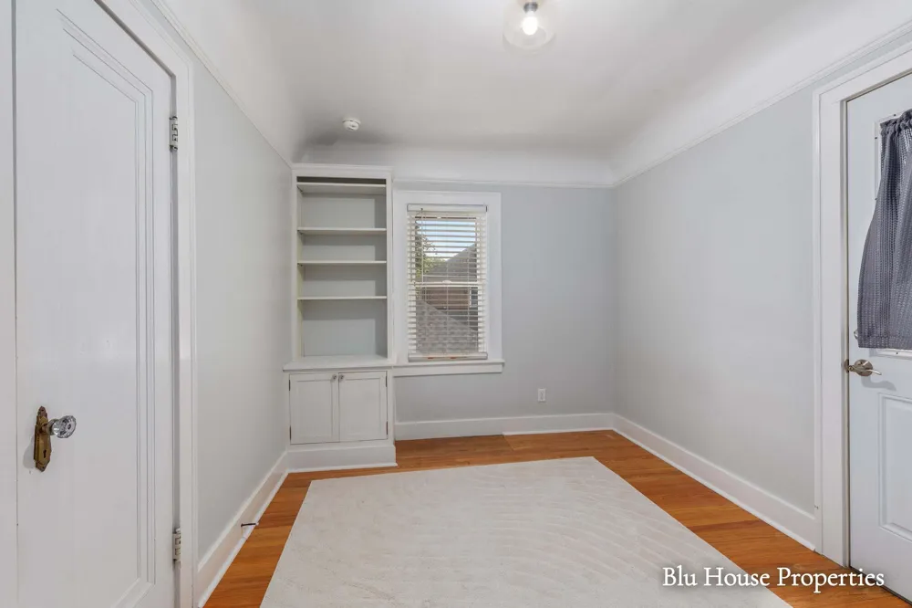 1024 Cadillac Drive SE Grand Rapids, MI 49506