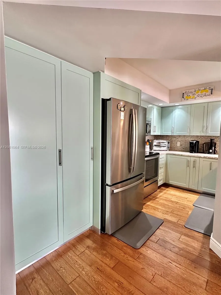 13800 SW 5th Ct #311M Pembroke Pines, FL 33027