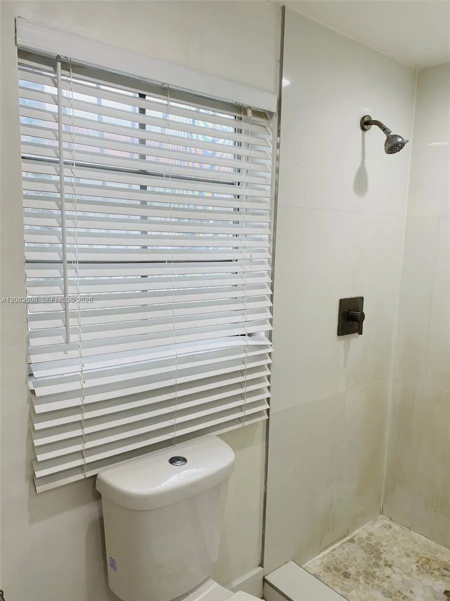 3335 SW 26th St #3335 Miami, FL 33133
